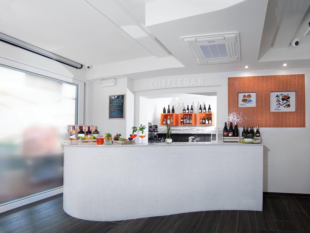 Hotel Casablanca Rimini Buitenkant foto